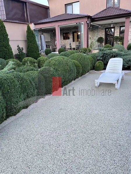 Vila de lux de inchiriat, ideala pentru afaceri.